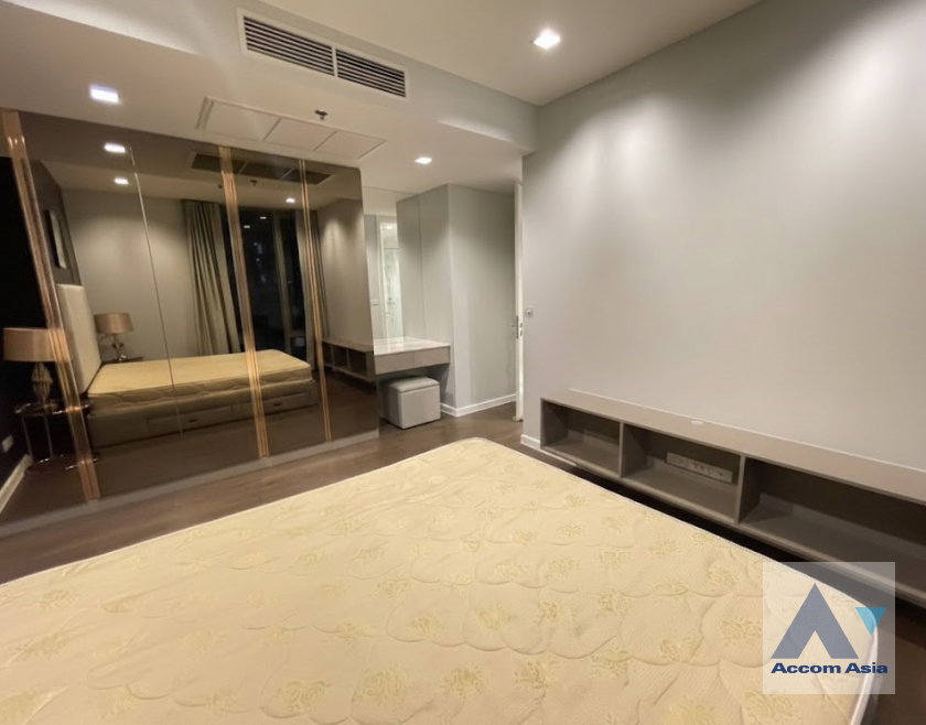 picture 🔼🔽 AccomA 📩 2 BR Condominium @Nara 9 by Eastern Star (AA22622) - 10/16