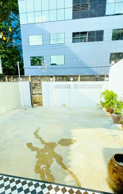 รูป ใกล้ BTSสุรศักดิ์ 800 ม. 80 ตร.วา. 240 ตร.ม. บ้านชั้นเดียวให้เช่า 1 นอน 1 น้ำ รพ.เซนต์หลุยส์ 900 ม. - รูปที่ 4/8