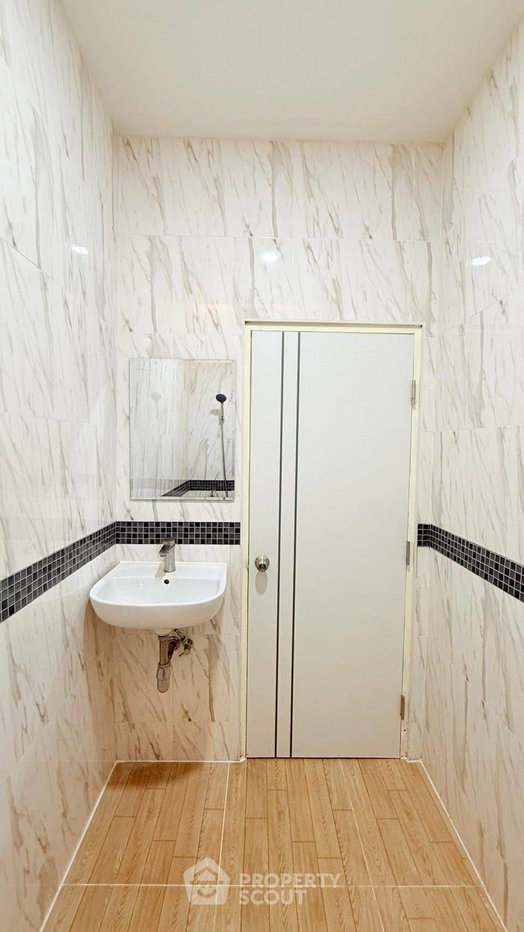 รูป บ้าน 3-ห้องนอน ที่ หมู่บ้านเพิ่มศิริ ใกล้ พัทยาตะวันออก (ID 2773409) - รูปที่ 10/20