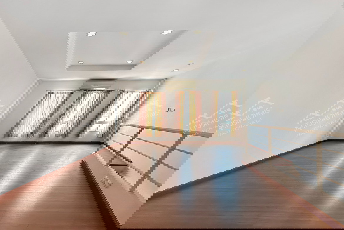 รูป ทาวน์โฮม 3 ชั้น บ้านกลางเมือง สวิสทาวน์ เกษตรนวมินทร์ ใกล้ทางด่วน รามอินทรา-อาจณรงค์ - รูปที่ 10/12