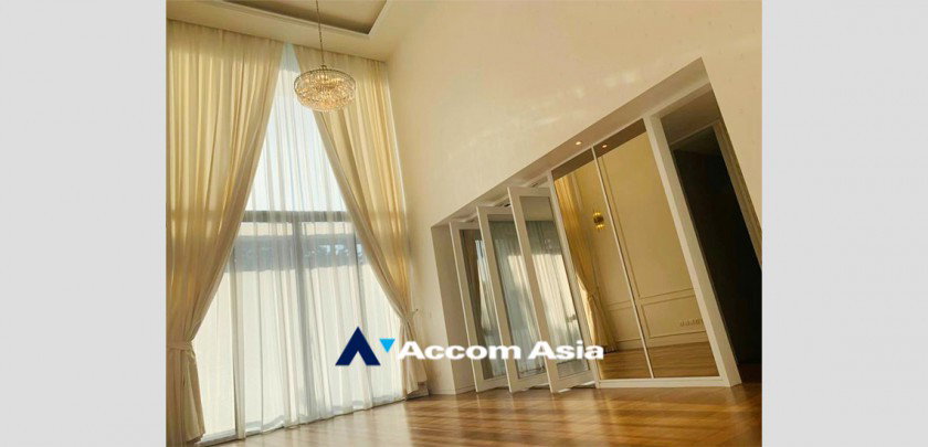 picture 🔼🔽 AccomA 📩 Elegant White-Tone Condominium in Sathorn (AA32602) - 1/9