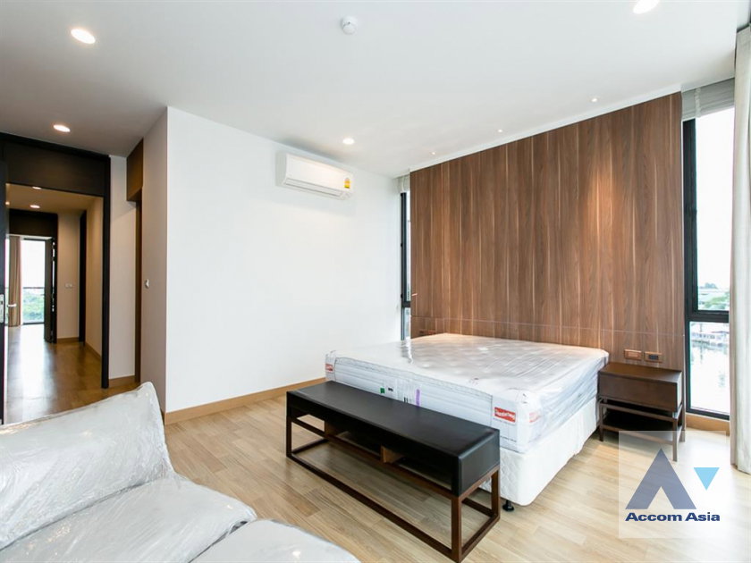 รูป 🔼🔽 AccomA 📩 Spacious room with a large private balcony.( AA31788 ) - รูปที่ 12/20