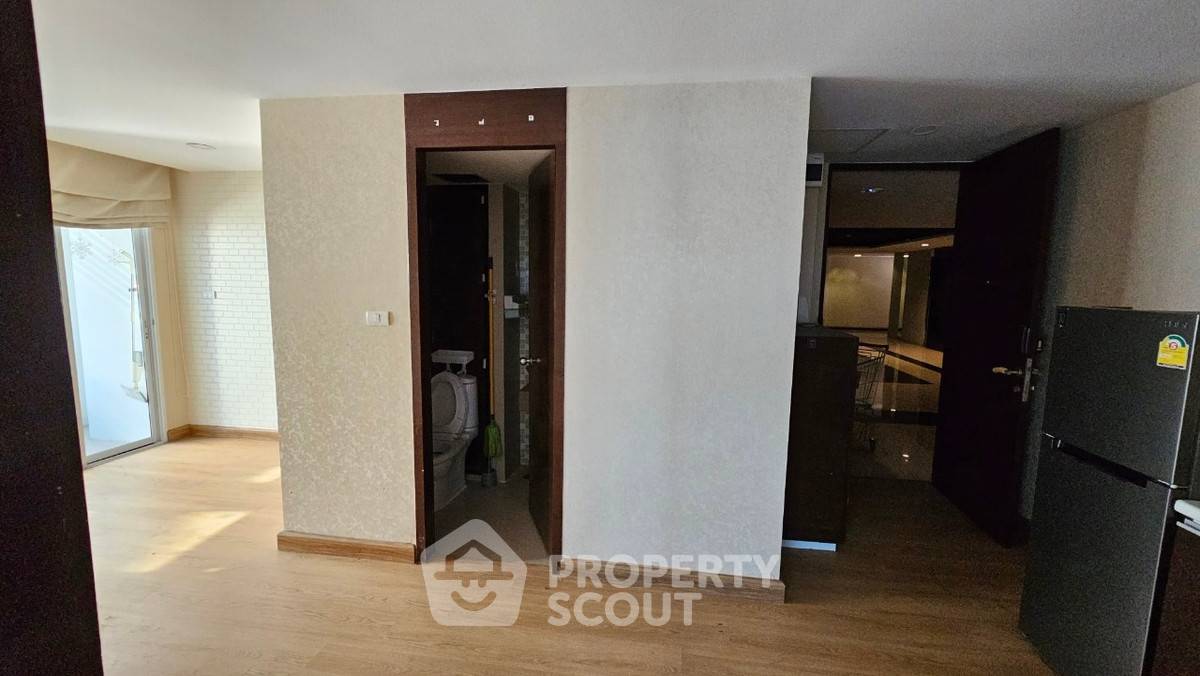 picture 2-BR Condo For Sale, J.W. Boulevard Srivara, Phlapphla (Wang Thonglang) (ID 2774372) - 10/20