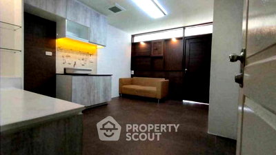 Condos for sale Pinklao : 2-BR Condo at Commonwealth Pinklao near MRT Bang Yi Khan (ID 2438928)