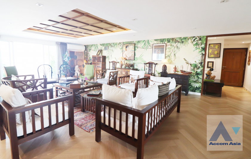 picture 🔼🔽 AccomA 📩  3 BR Condominium @Regent On The Park 3 (AA45378) - 6/20