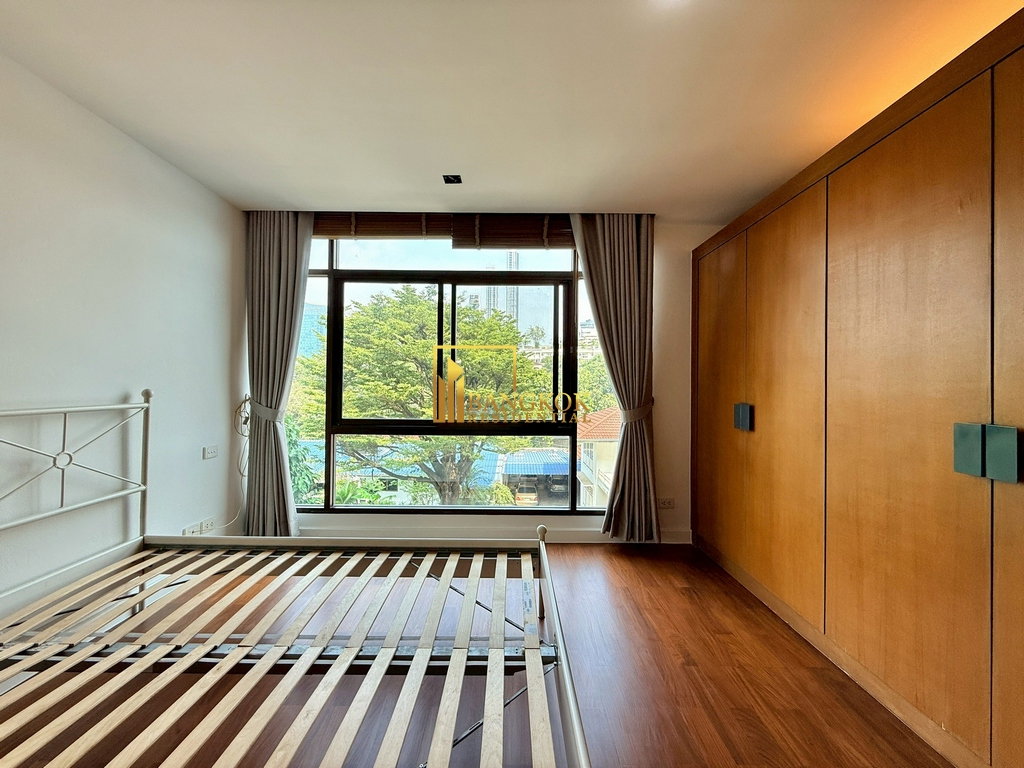 รูป Baan Ananda | Spacious 3 Bedroom Condo Near Ekkamai - BTSBR4172CD - รูปที่ 31/45