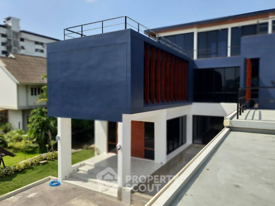 รูป บ้าน 5-ห้องนอน ใกล้ BTS เอกมัย (ID 2774089) - รูปที่ 8/15
