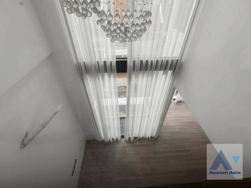 รูป 🔼🔽 AccomA 📩  4 BR Townhouse in Khlong Toei Nuea (AA42261) - รูปที่ 10/20