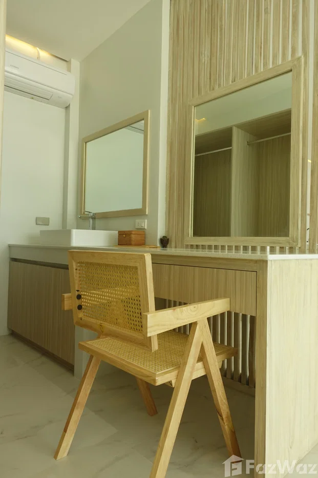 picture Beachfront 1 Bedroom Pool Villas 1834144 - 6/18