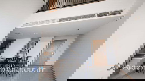 🔼🔽 AccomA 📩 Duplex Condo 2 BR Condominium @The Empire Place (AA11943)