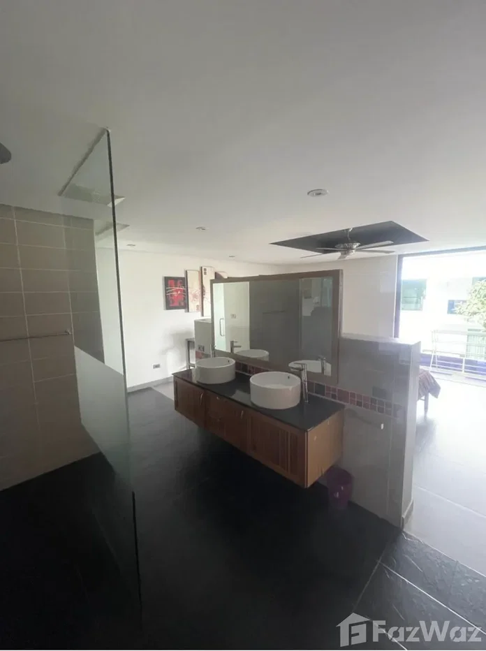 picture 3 Bedroom Villa for sale in Chalong, Phuket 6151120 - 4/16