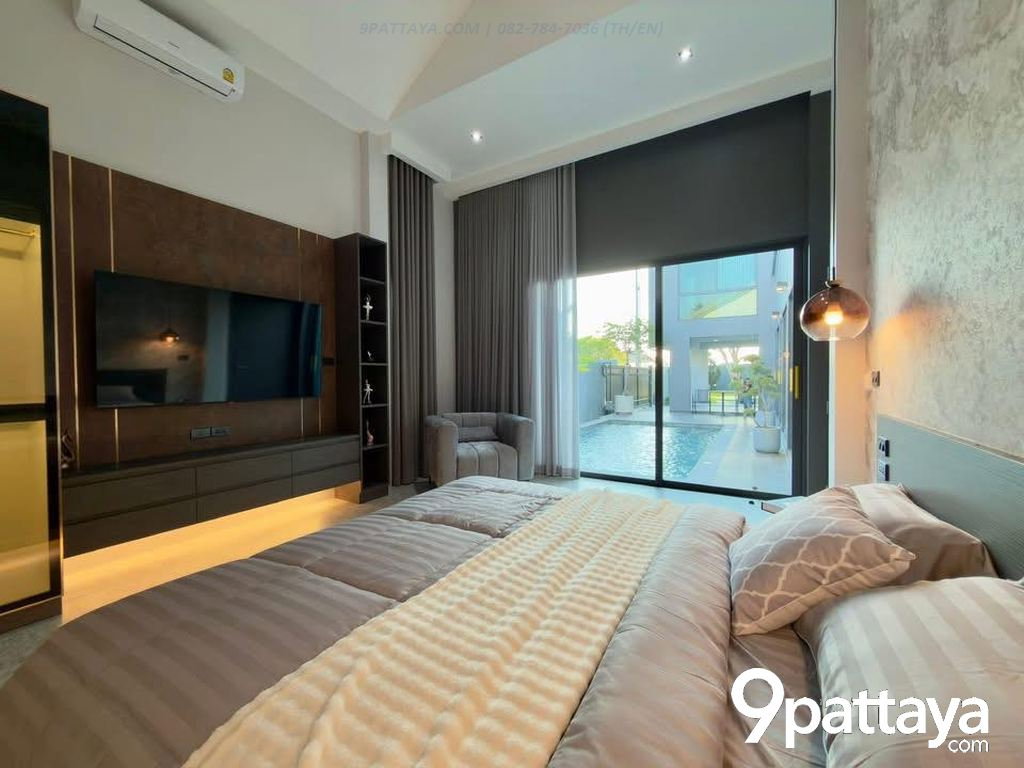 picture Good location Easy highway access. - 1/2