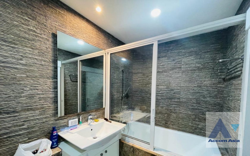 picture 🔼🔽 AccomA 📩  2 BR Condominium @The Rise Sukhumvit 39 (AA18883) - 9/11