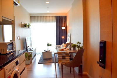 ขายคอนโด : 💥💥ขายห้องพร้อมอยู่!! คอนโด Amber By Eastern Star 1Bed 35 ตรม.ชั้น 7 ติด MRT สถานีแยกติวานนท์ สนใจสอบถาม Line: @atfirm💥💥