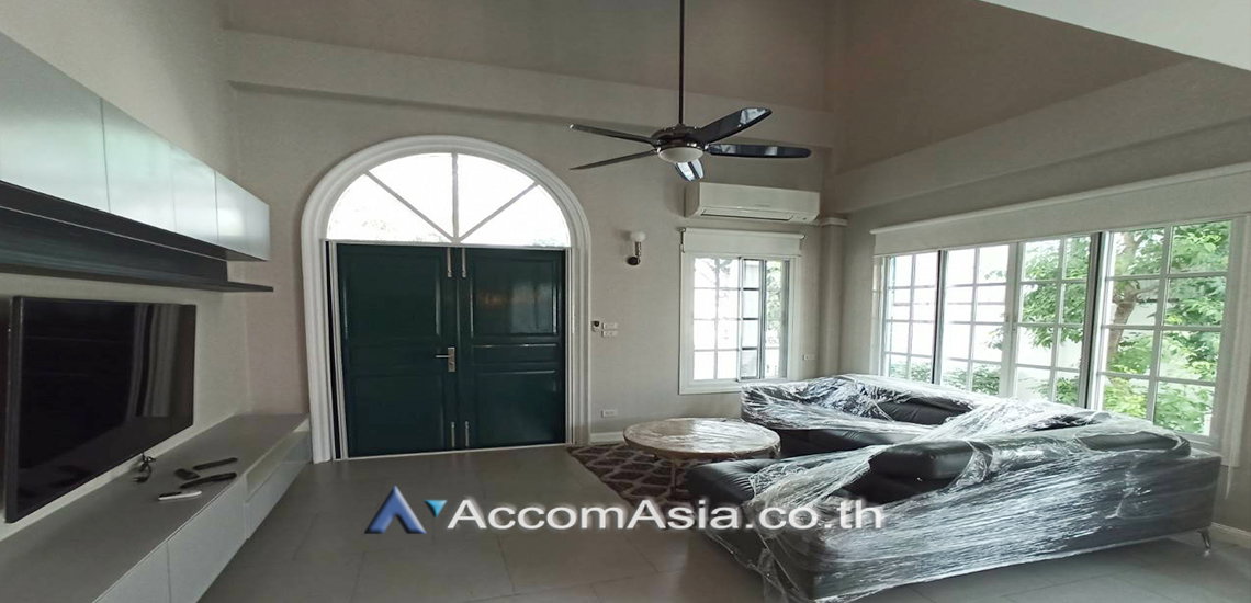 picture 🔼🔽 AccomA 📩  3 BR House @Fantasia Villa 3  (AA29523) - 4/18