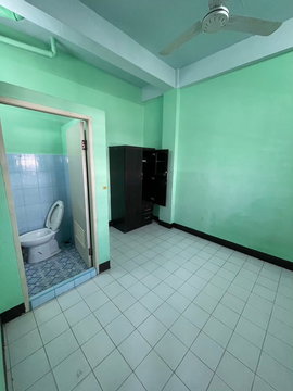 Apartment business for sale in a prime location, near The Mall Bangkae shopping center.