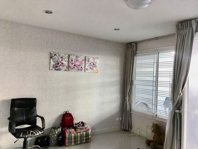 3-bed townhouse for sale, 100 sqm, 20 sq wah, Pleno Ramintra - Wongwaen