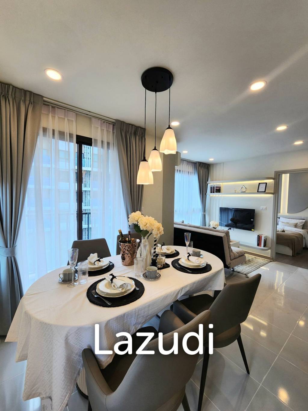 Renovated 2 Bedroom 45 SQ.M At Zcape 3 Condominium - image 3