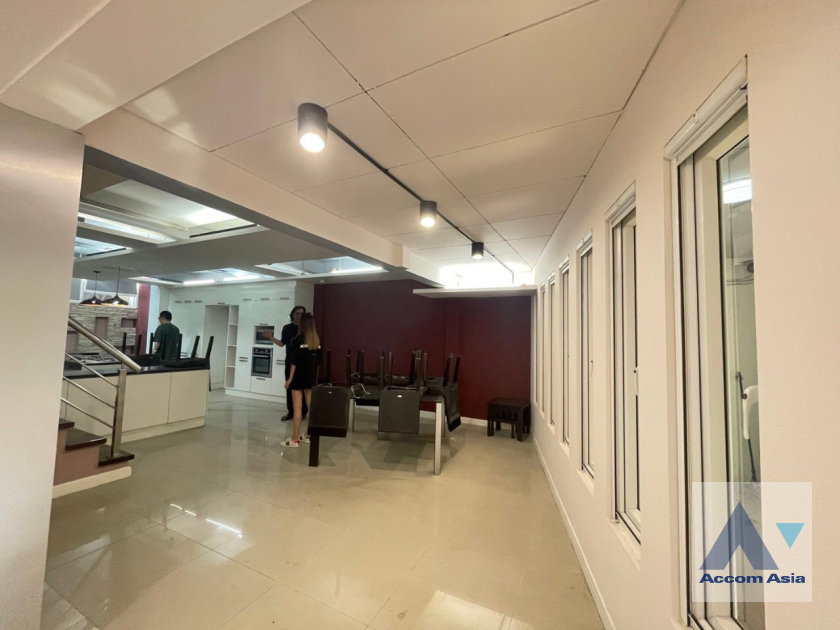 picture 🔼🔽 AccomA 📩 3 BR House in Wang Thonglang (AA37247) - 12/17