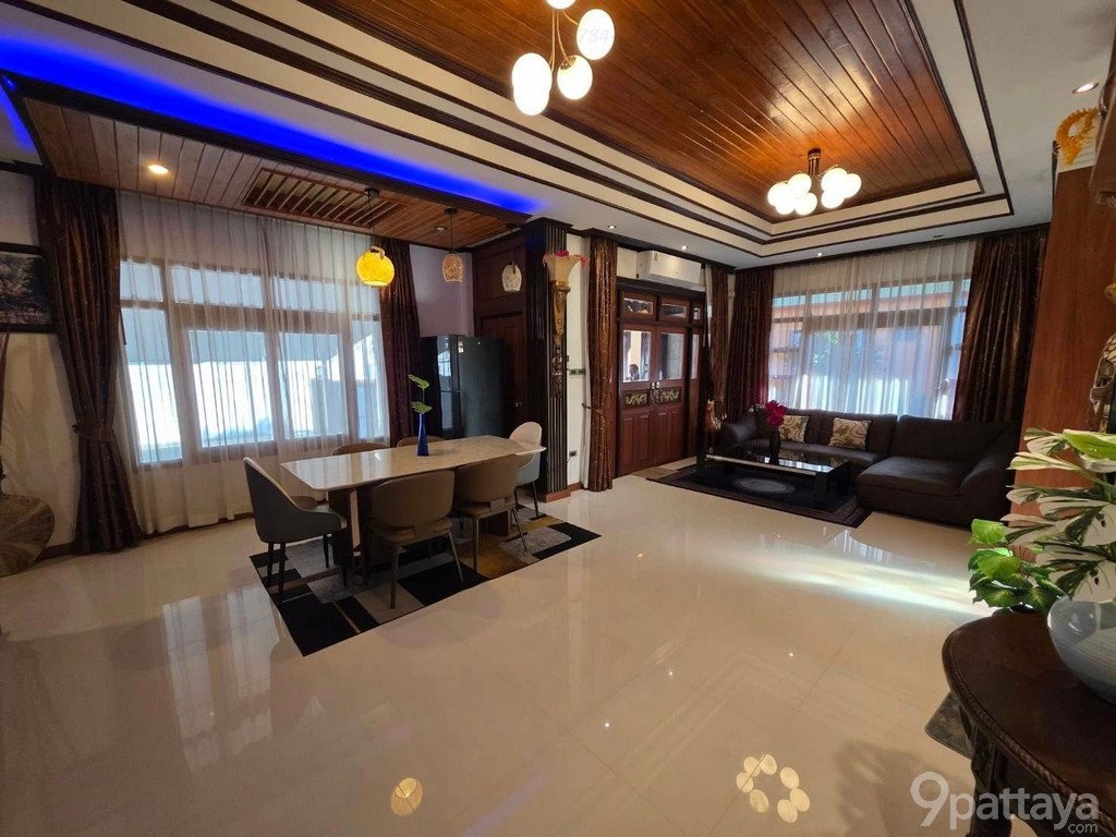 รูป ให้เช่า บ้านเดี่ยว | พัทยา – ห้วยใหญ่ ชลบุรี ✨ บ้านเดี่ยวสไตล์รีสอร์ท 3 ห้องนอน / 3 ห้องน้ำ • พื้นที่สวนขนาดใหญ่ รอบบ้าน • - รูปที่ 6/11