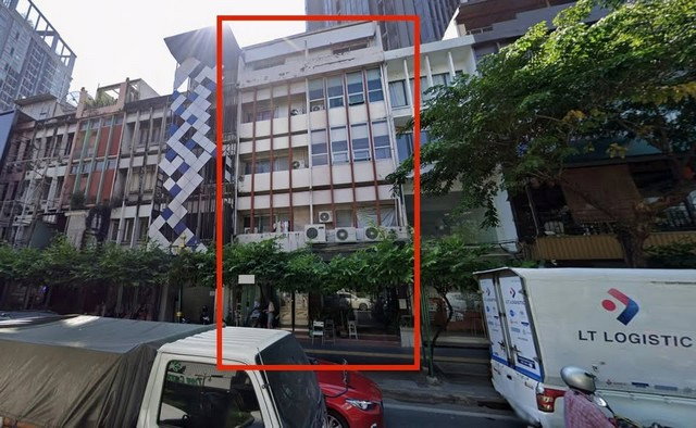 รูป HR3365ให้เช่าอาคารพาณิชย์ 2 คูหา ติดถนนใหญ่สุขุมวิท ทำเลศักยภาพสูงสุด ใจกลางย่านธุรกิจและที่พักอาศัยของชาวต่างชาติ - รูปที่ 1/12