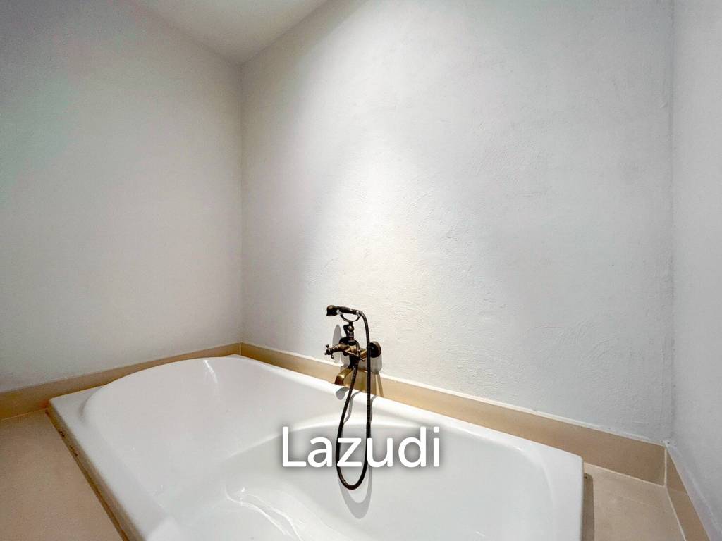 picture Chelona : 2 Bedroom Condo With Sea View - 17/27