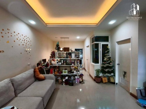 รูป ทาวน์โฮม 3 ชั้น โครงการ โกลเด้น ซิตี้ ปิ่นเกล้า-จรัญฯ  เนื้อที่ 22.6  ตรว    5  ห้องนอน  4 ห้องน้ำ - รูปที่ 3/10