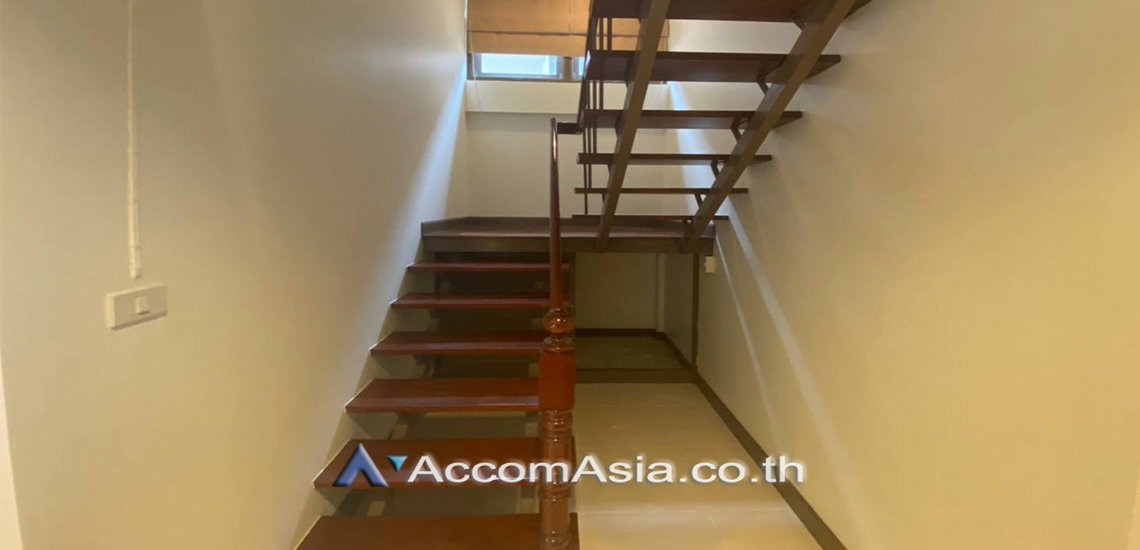 picture 🔼🔽 AccomA 📩  2 BR House in Phra Khanong Nuea (AA24944) - 11/20