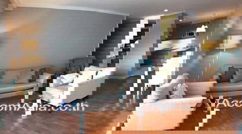 🔼🔽 AccomA 📩 Corner Unit 3 BR Condominium @Baan Siri Sathorn Suanplu (AA17242)