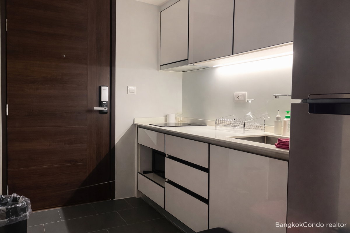 รูป 🍀🍀🍀 Prime condo location 🚆ให้เช่า📌ซี เอกมัย  ✨BTS ทองหล่อ (Line:@rent2022)✨พร้อมเข้าอยู่🌼A11050 - รูปที่ 8/12