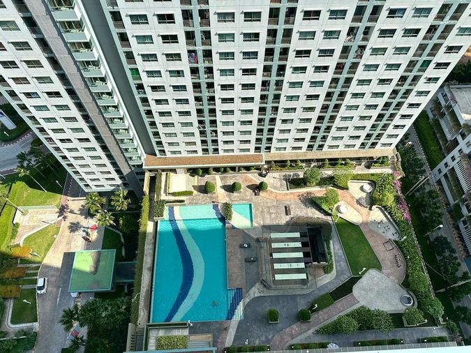 คอนโดลุมพินีจอมเทียน 1 ห้องนอน