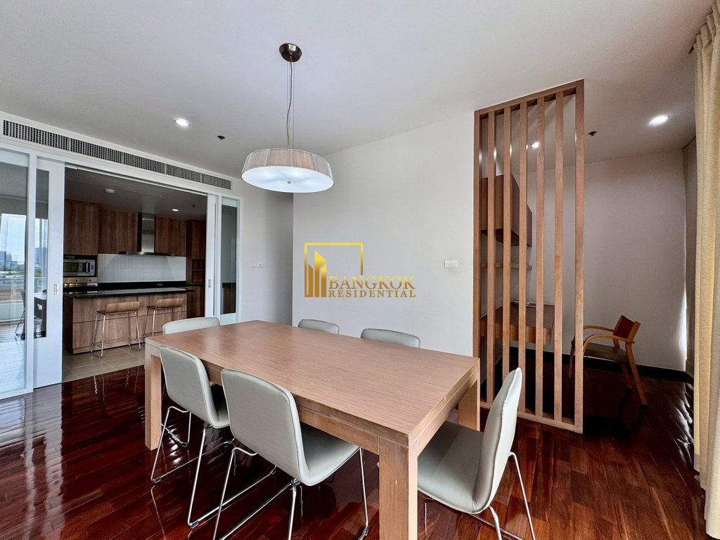รูป Luxurious 3 Bedroom Apartment in Phrom Phong - BR0474AP - รูปที่ 10/50