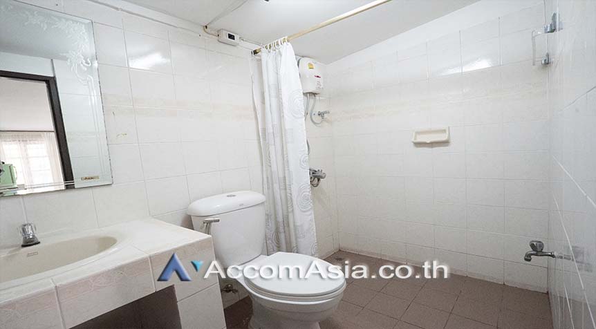 picture 🔼🔽 AccomA 📩 Pet friendly 2 BR House in Khlong Toei (1719251) - 7/8