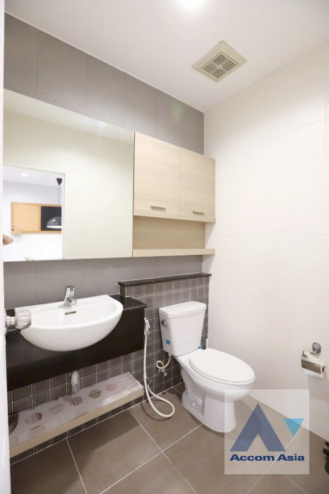 รูป 🔼🔽 AccomA 📩 Fully Furnished 3 BR Townhouse @The Private Sukhumvit-Bangchak (AA35015) - รูปที่ 10/15