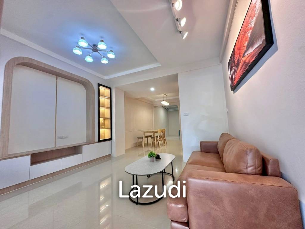 รูป ขายทาวน์เฮาส์ปรับปรุงใหม่สวยงาม สยามคันทรีคลับ - รูปที่ 4/16