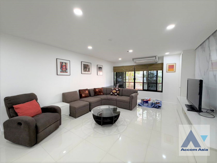 picture 🔼🔽 AccomA 📩 2 BR Condominium @Baan Ploenchit (AA18579) - 1/11