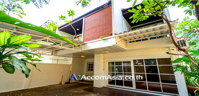 Houses for rent Lumpini Park : 🔼🔽 AccomA 📩  3 BR House in Khlong Toei (11001701)