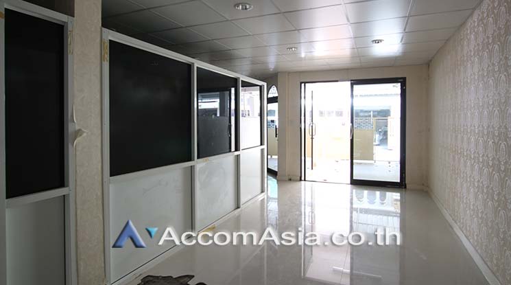 picture 🔼🔽 AccomA 📩 Home Office 6 BR Townhouse in Yan Nawa (AA19250) - 3/6