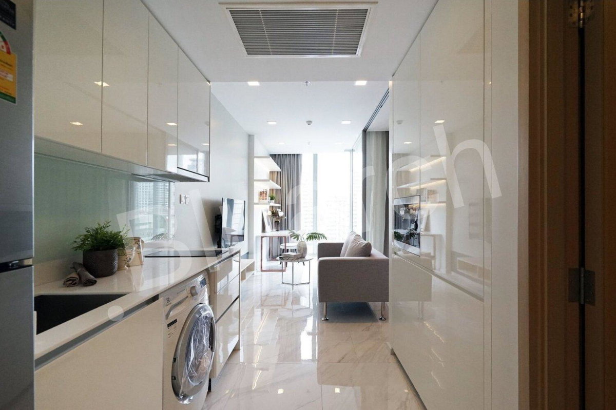 picture for rent Hyde Sukhumvit11. 1bed 35sqm. Line id: @pfagent - 10/12