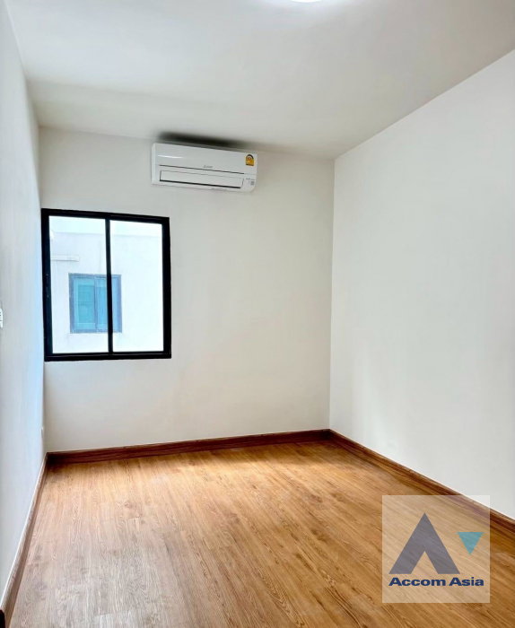 picture 🔼🔽 AccomA 📩  3 BR Townhouse @Areeya Mandarina 77 (AA44711) - 8/17