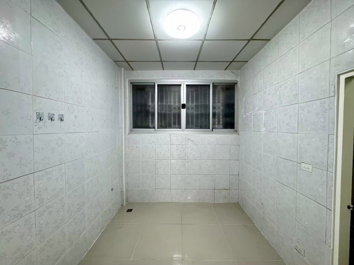 รูป ขายทาวน์เฮ้าส์ 4 ชั้น นวลจันทร์ 31 รีโนเวทใหม่ พร้อมเข้าอยู่ - เจ้าของขายเอง - รูปที่ 12/26