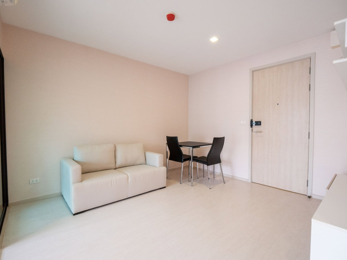 รูป ขายห้องใหม่ไม่เคยอยู่ คอนโด พิกเซล สาทร ชั้น 8 วิวสระ - รูปที่ 8/50