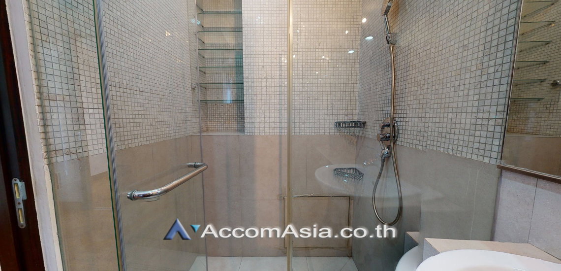 picture 🔼🔽 AccomA 📩 Duplex Condo 2 BR Condominium @ICON III (AA18963) - 9/10