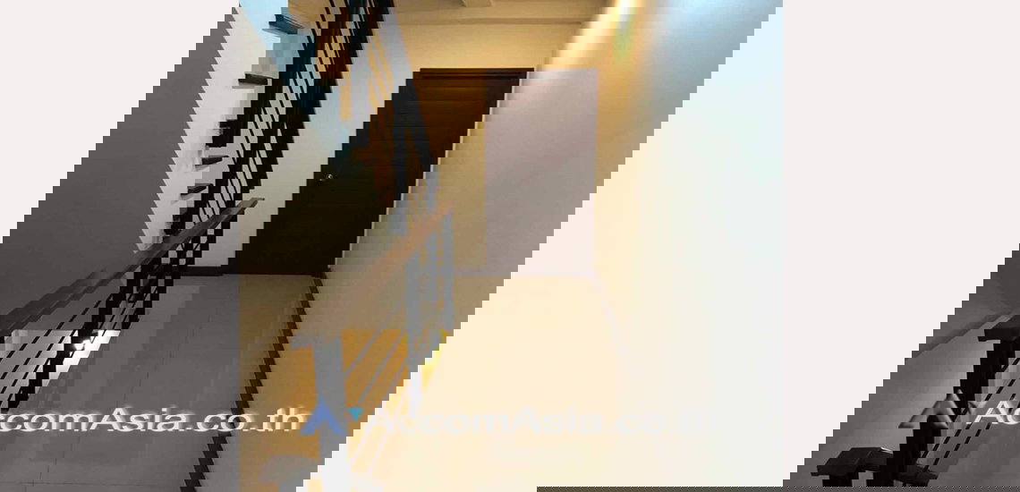 รูป 🔼🔽 AccomA 📩  6 BR Townhouse in Khlong Toei (AA30956) - รูปที่ 6/8