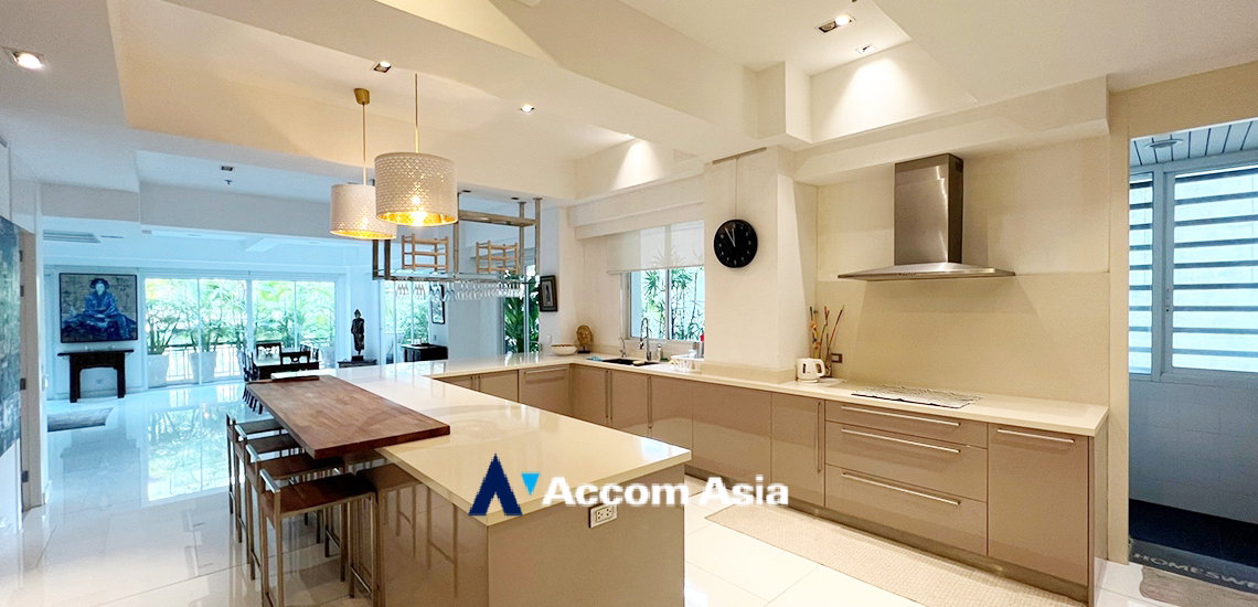 picture 🔼🔽 AccomA 📩 Penthouse 3 BR Condominium @Narathorn Place (13000612) - 11/20