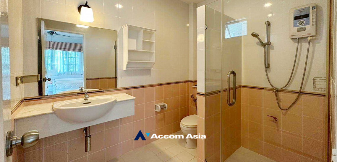 picture 🔼🔽 AccomA 📩 3 BR House @Fantasia Villa 3 (AA22059) - 16/17