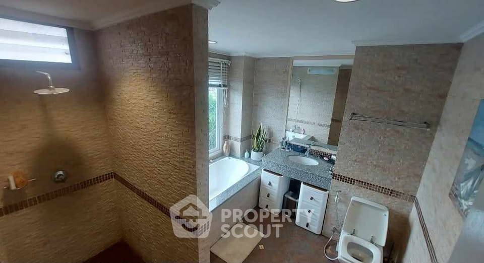 รูป คอนโด 1-ห้องนอน ที่ เดอะ บีช พาเลซ ใกล้ หาดชะอำ (ID 2455203) - รูปที่ 13/16