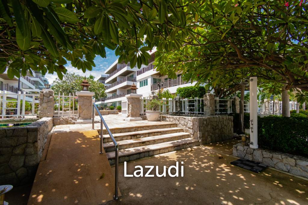 picture THE BEACH PALACE :  Studio room condo near the beach - 13/16