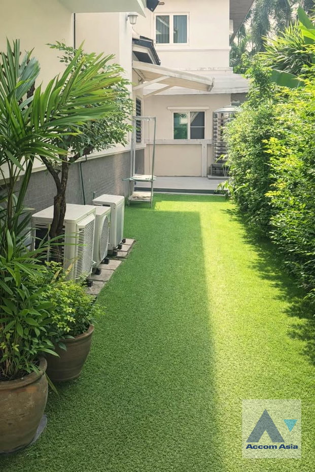 รูป 🔼🔽 AccomA 📩  4 BR House @Panya Pattanakarn Village (AA45743) - รูปที่ 16/17
