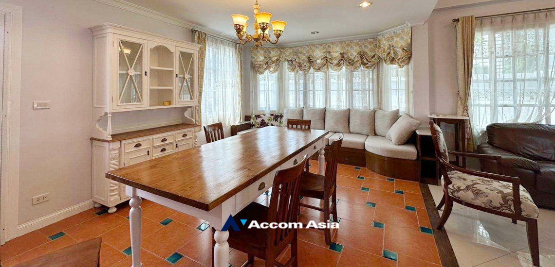 picture 🔼🔽 AccomA 📩 3 BR House @Fantasia Villa 3 (AA22059) - 4/17